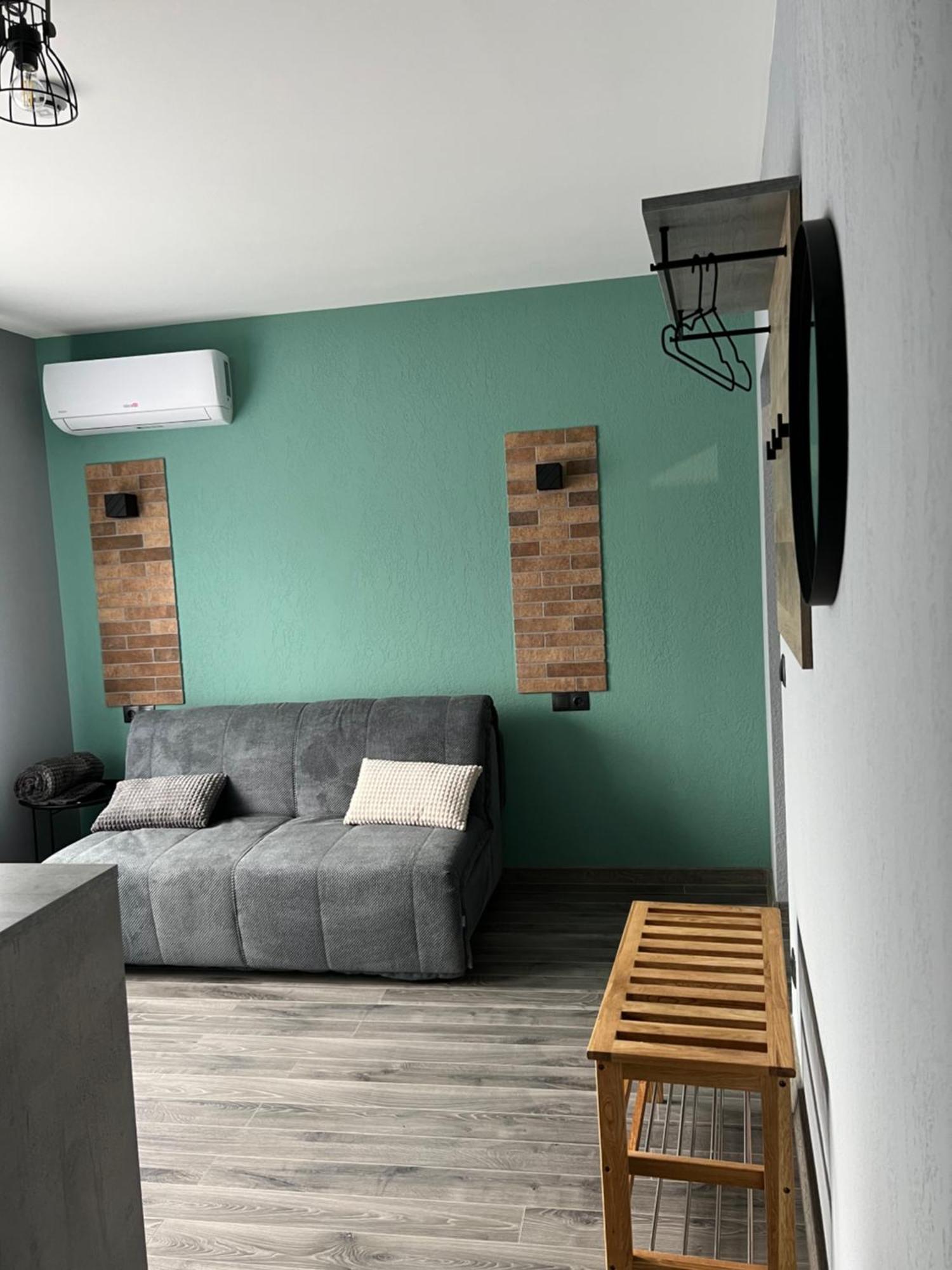 Hotel Menchul Rakhiv Dış mekan fotoğraf